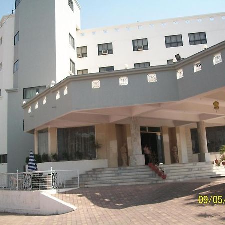 Hotel Palace Plaza Mysore Exterior photo